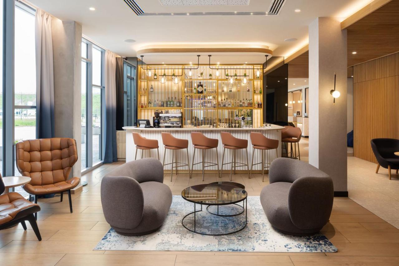 Hotel Courtyard By Marriott Paris Charles De Gaulle Airport Roissy-en-France